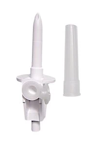 SP-003 Plastic Medical Vented IV Spike with Cap and Filter product image