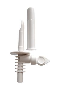 SP-016 Plastic Medical Vented IV Spike with Cap and Filter product image